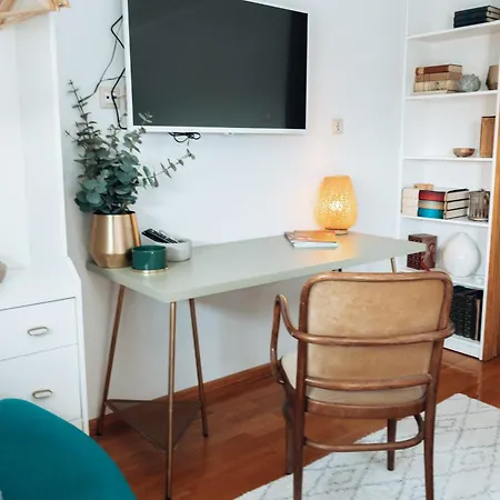 Zeus Nest * Belgrade